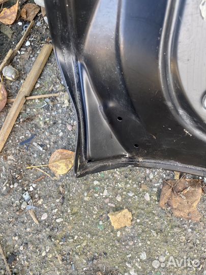 Крышка (дверь) багажника Ford S-MAX 1