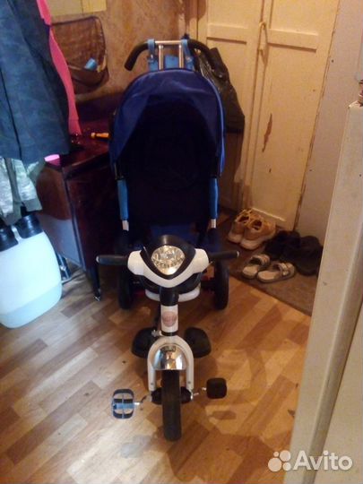 Детский трехколесный велосипед