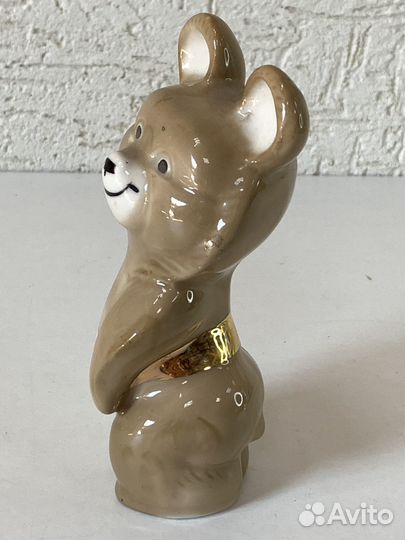 Статуэтка фарфоровая. Олимпийский мишка