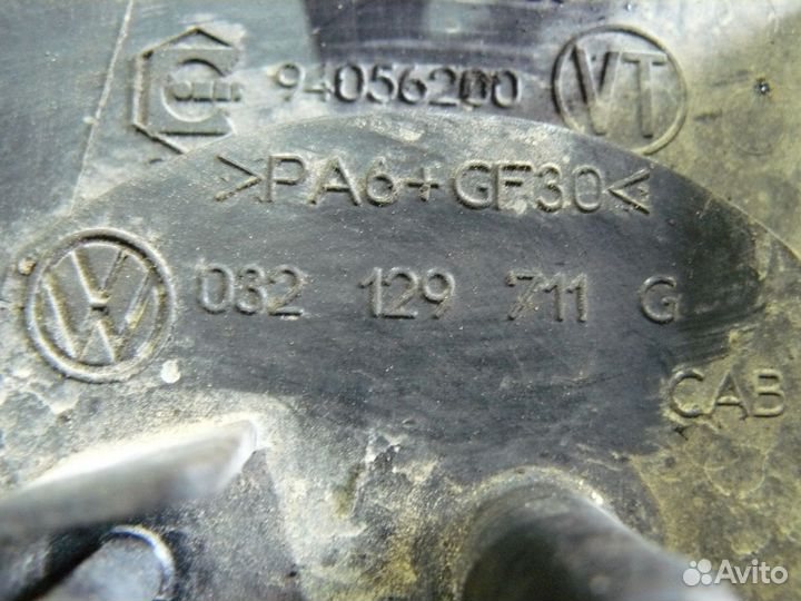 Коллектор впускной Skoda Octavia 1.6 AEE 2000-2011