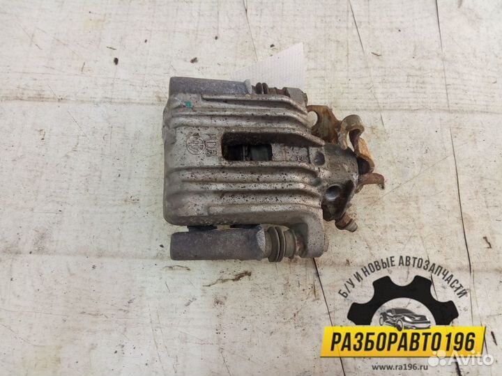 Суппорт задний правый Brilliance H530 (3496006)