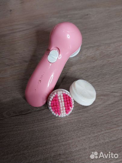 Массажер лица - набор по уходу за кожей