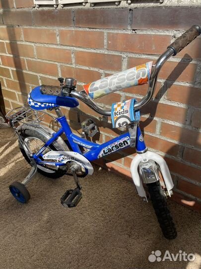 Детский велосипед четырехколесный