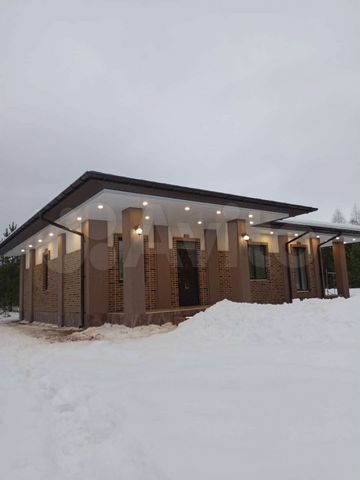 Дом 141 м² на участке 1 сот.