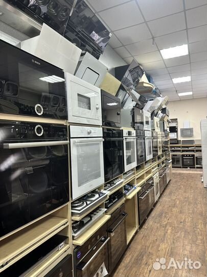 Встраиваемый духовой шкаф Bosch HBA534EB0