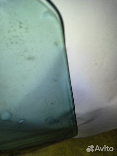 Стекло двери переднее правое Renault Laguna