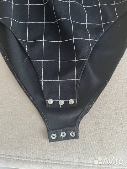 Черное боди Cropp