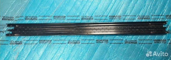 Подножка правая Ленд Крузер 200 07-12