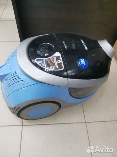 Пылесос Samsung Aquatic sd9420