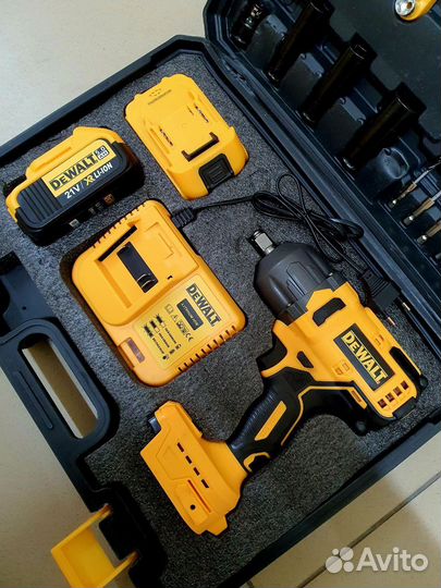 Гайковерт аккумуляторный 1200