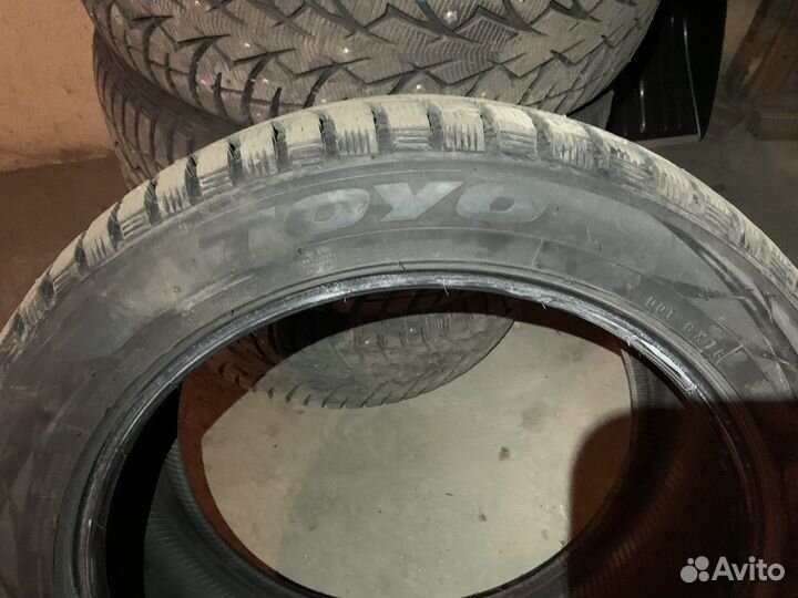 Toyo Observe G3-Ice 275/45 R20