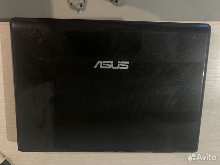 Ноутбук asus