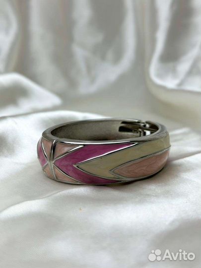 Браслет с эмалью