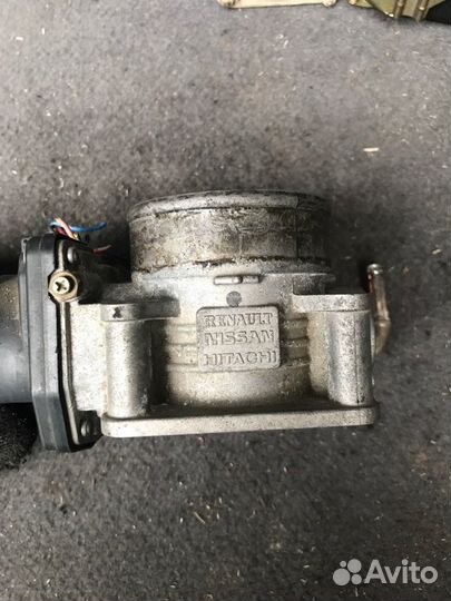 Дросельная заслонка Nissan MR20DE