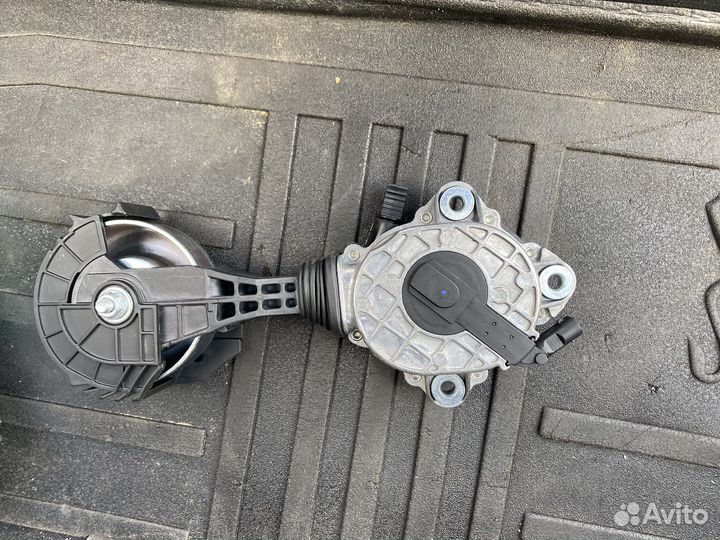 Родинк натяжителя Peugeot EP6 новый