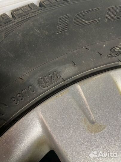 Комплект зимних колес R15 VAG/Pirelli