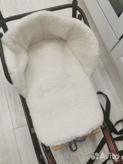 Санки с сидушкой и муфтой