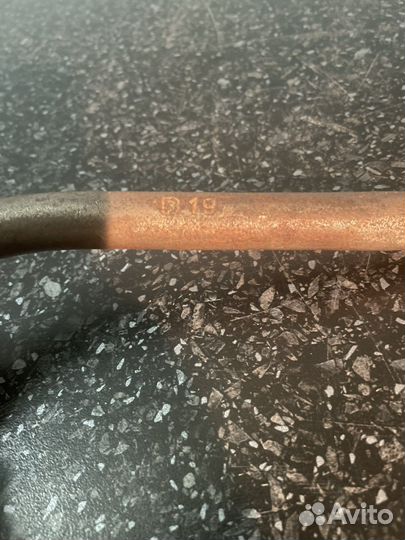 Ключ балонный на 19