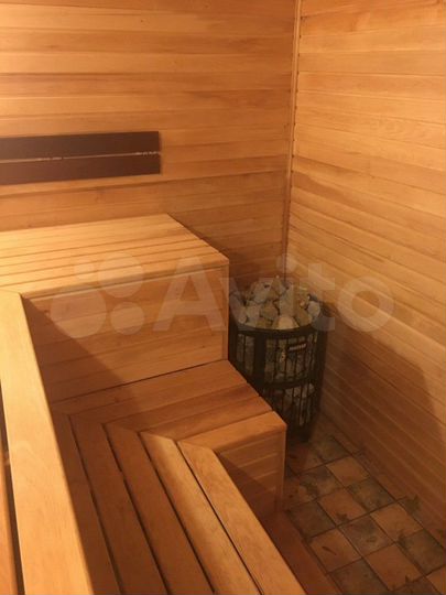 Дом 357 м² на участке 6 сот.