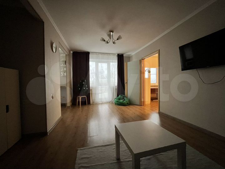 2-к. квартира, 49 м², 5/5 эт.