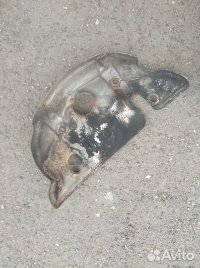 Защита выпускного коллектора Пежо 307