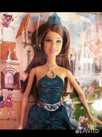 Барби в коробке barbie princess academy