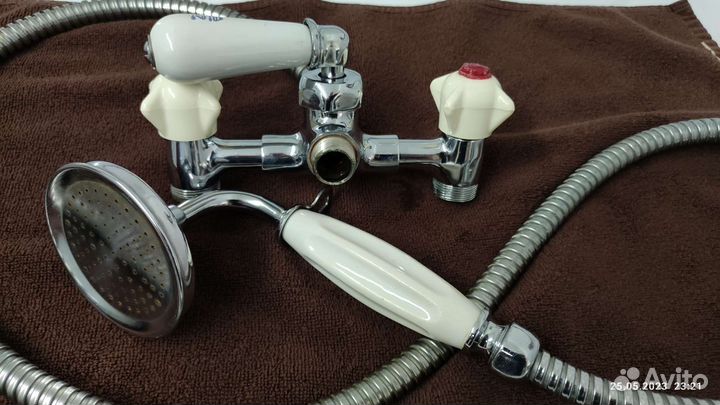 Смеситель для ванной с душем времён СССР