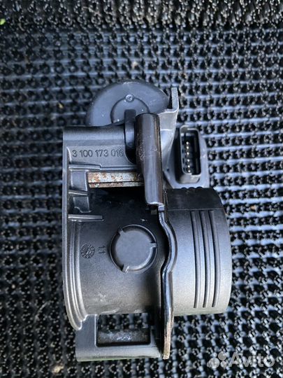 Дроссельная заслонка Citroen C4