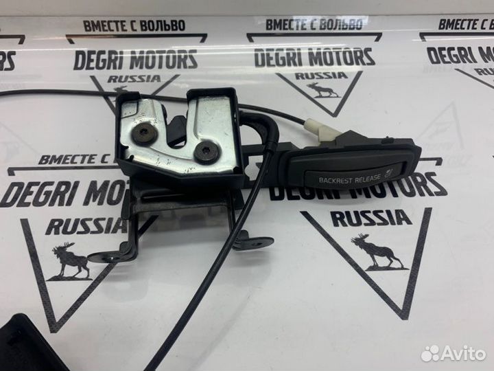 Замок спинки заднего сидения правый Volvo S