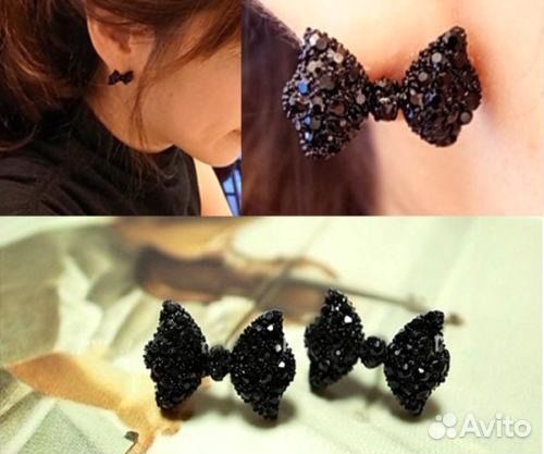 Милые черные серьги-гвоздики