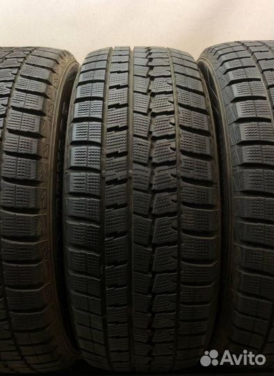 Dunlop Winter Maxx WM01 225/55 R17 99W