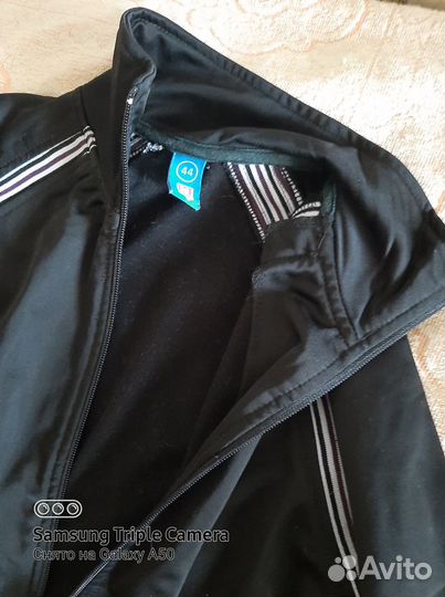 Спортивный костюм