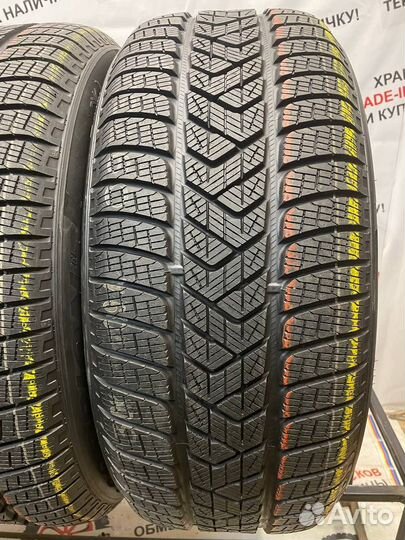 Pirelli Scorpion Winter RFT 255/50 R19 107V