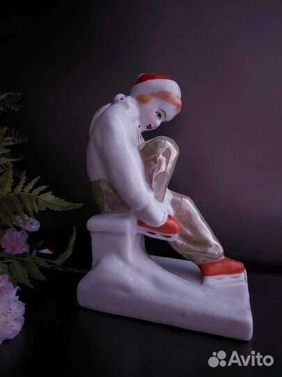 Фарфоровая статуэтка фарфор, Артель Прогресс