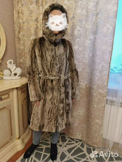 Шубка из бобрика(натуральная)