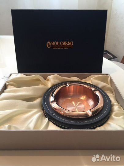 Пепельница новая