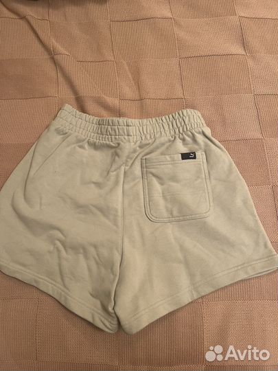 Шорты женские