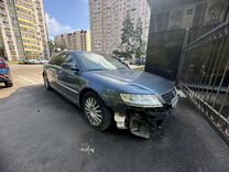 Volkswagen Phaeton 4.2 AT, 2004, битый, 600 000 км, с пробегом, цена 400 000 руб.