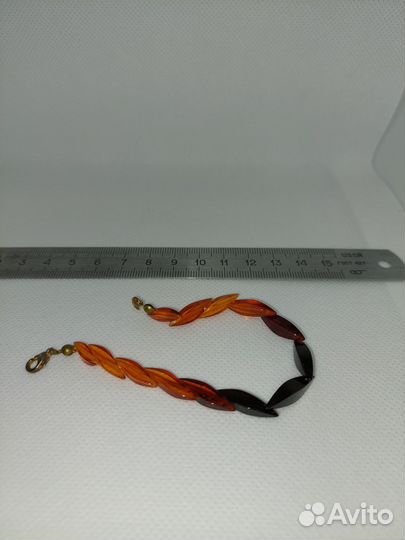 Браслет из янтаря