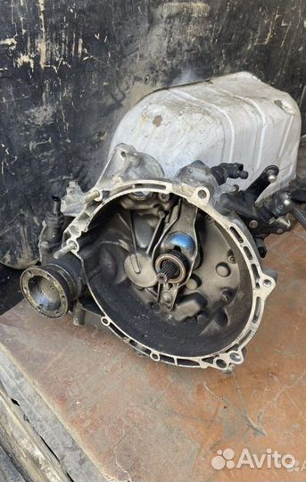 Коробка передач Skoda fabia 1.4 мpi 002301107Q