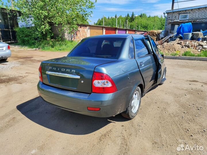 В разборе ваз 2170 приора