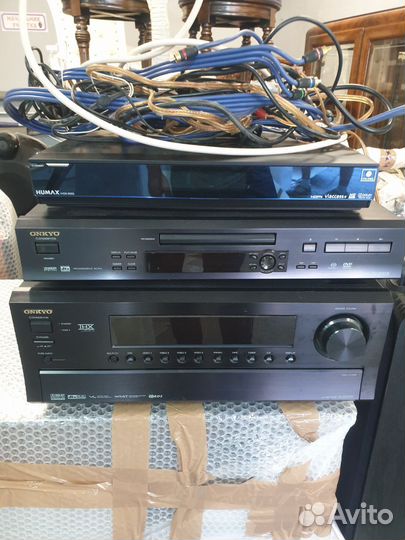 Музыкальные колонки B&W