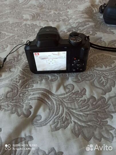 Фотоаппарат FujiFilm Finepix s8600