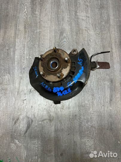 Ступица перед лево Toyota Alphard Estima