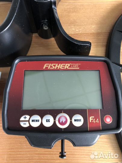 Металлоискатель Fisher F44 11DD
