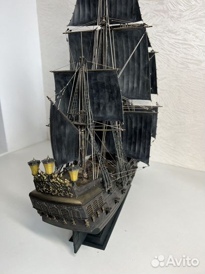 Модель корабля «Черная Жемчужина»