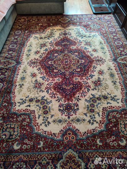 Ковер бу шерстяной