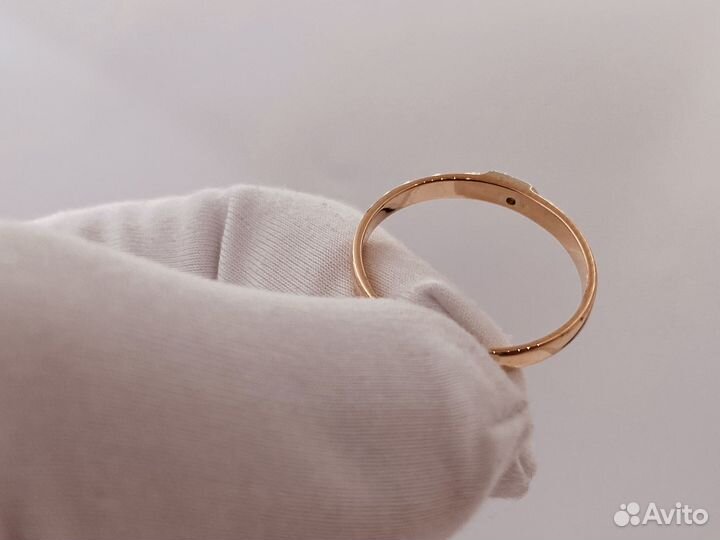 Золотое Кольцо 585 пробы с бриллиантом. Рассрочка