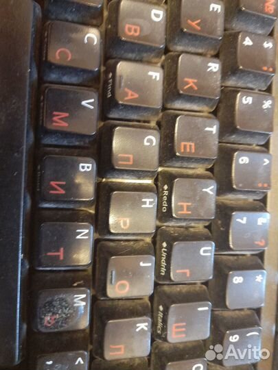 Продам клавиатуру
