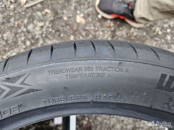 Westlake ZuperAce Z-007 255/40 R18